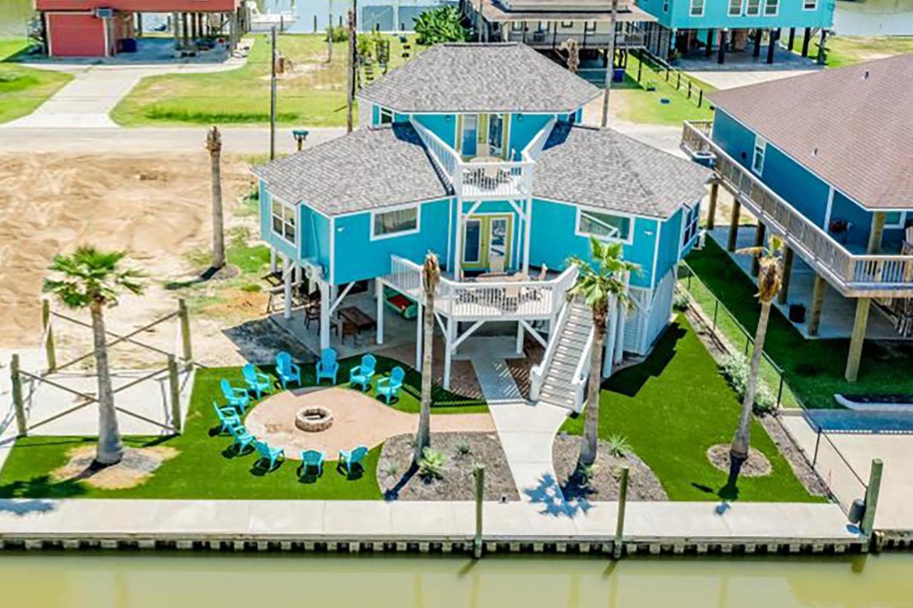 The Quirky Whale Villa Surfside Beach Exterior photo